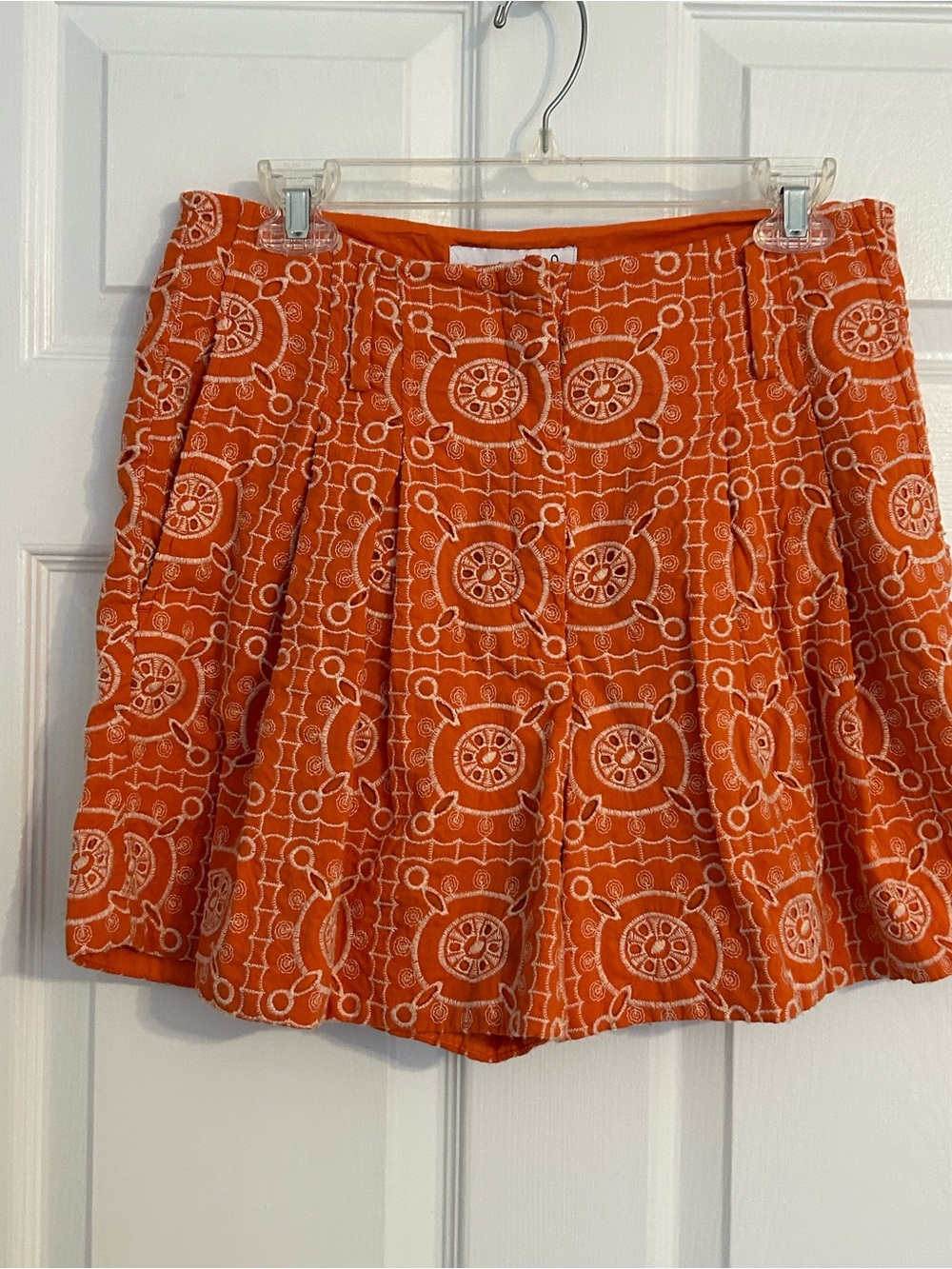 Sam Edelman High Waisted Pleated Orange Shorts w/ Embroidery Sz 6